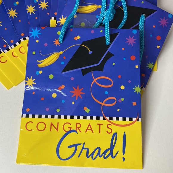 Set of 11 graduation gift bags NEW! Congrats Grad gift bags - Picture 3 of 12